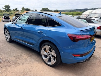 Used Audi e-tron 2021 for sale - 79409276: Photo