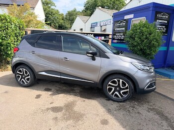 Used Renault Captur 2017 for sale - 79345209: Photo