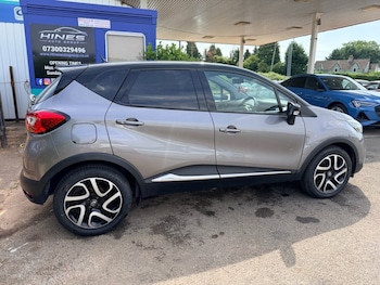 Used Renault Captur 2017 for sale - 79345209: Photo