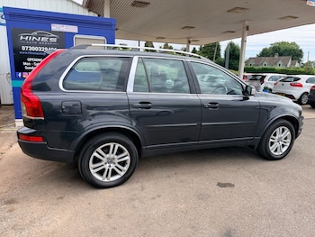Used Volvo XC90 2011 for sale - 79345367: Photo