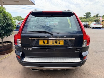 Used Volvo XC90 2011 for sale - 79345367: Photo
