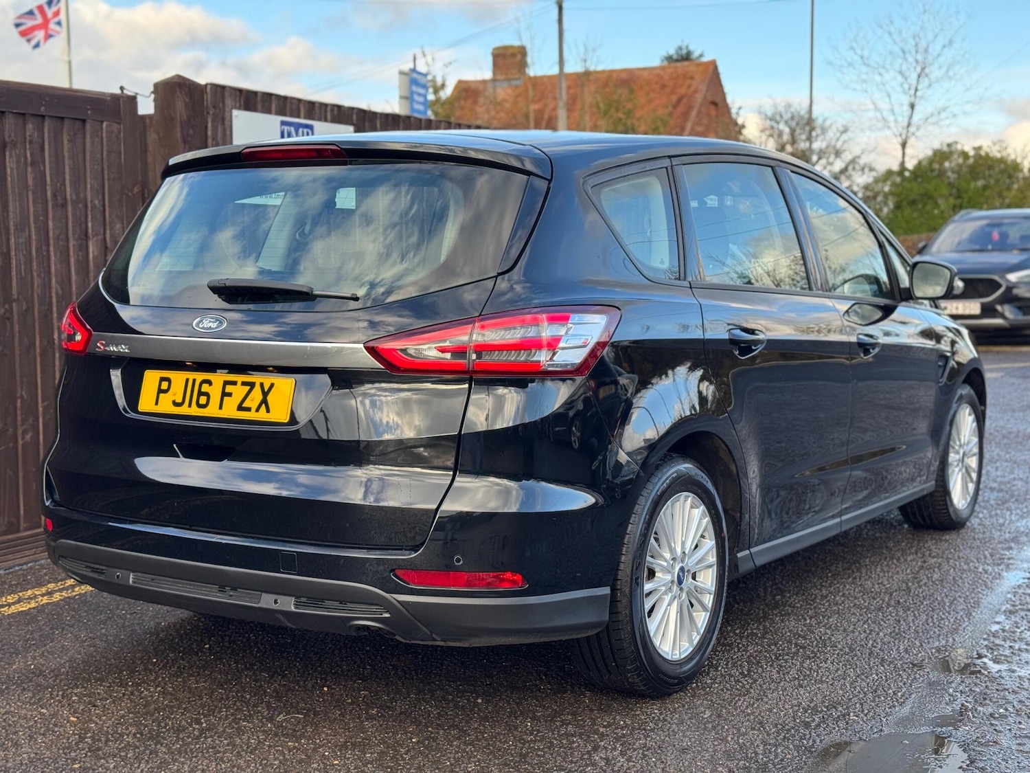 Used Ford S-Max 2016 for sale - 76522388: Photo 10