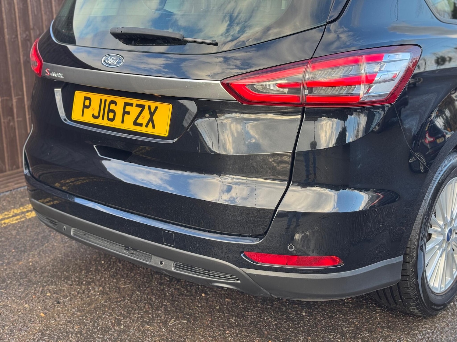 Used Ford S-Max 2016 for sale - 76522388: Photo 11