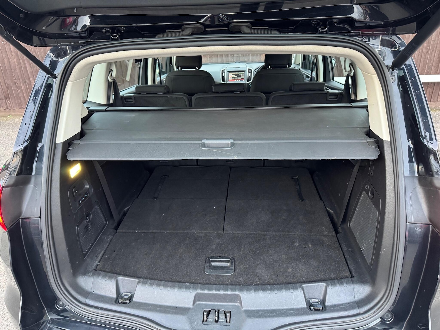 Used Ford S-Max 2016 for sale - 76522388: Photo 27