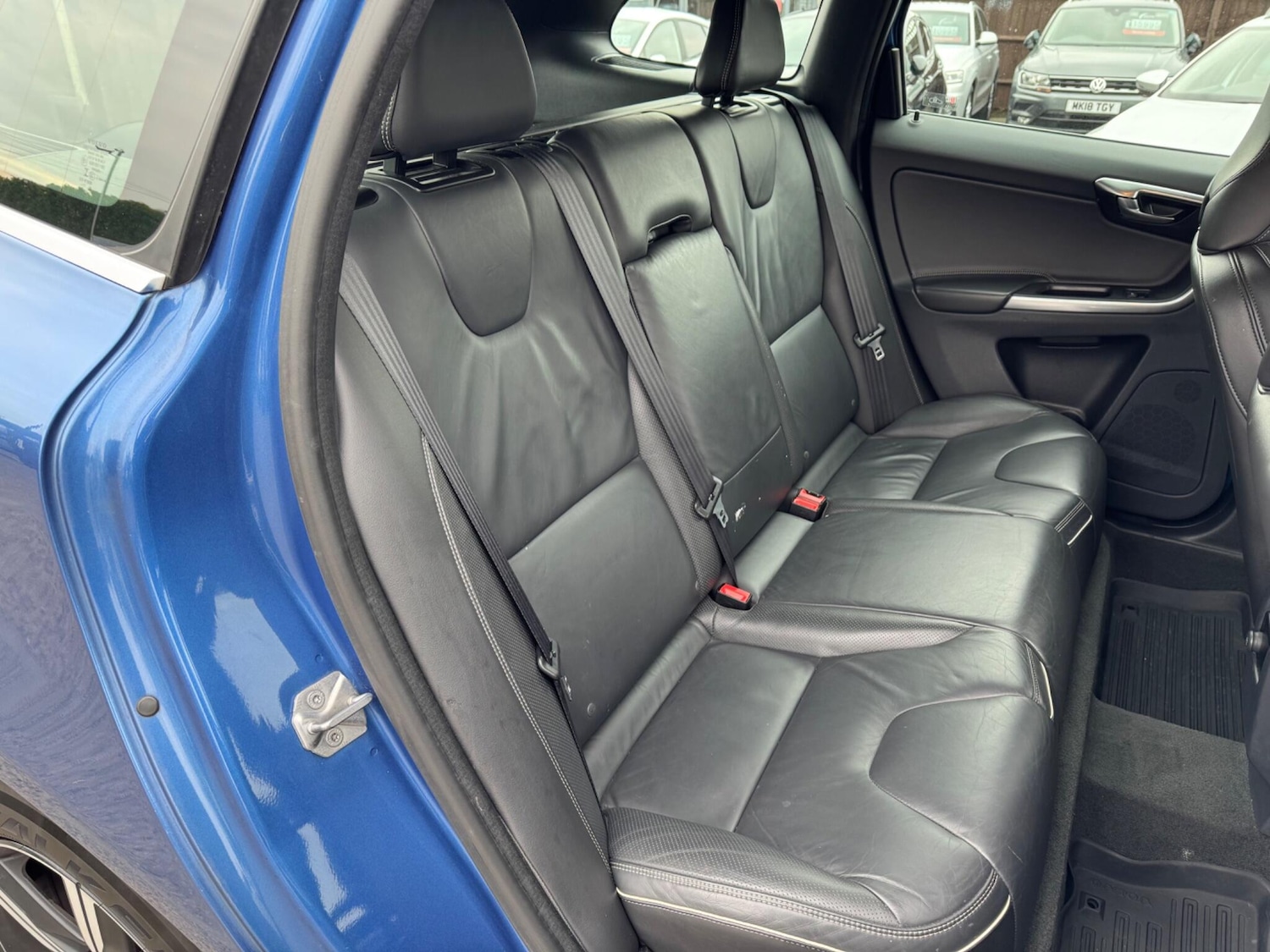 Used Volvo XC60 2017 for sale - 76151128: Photo 13