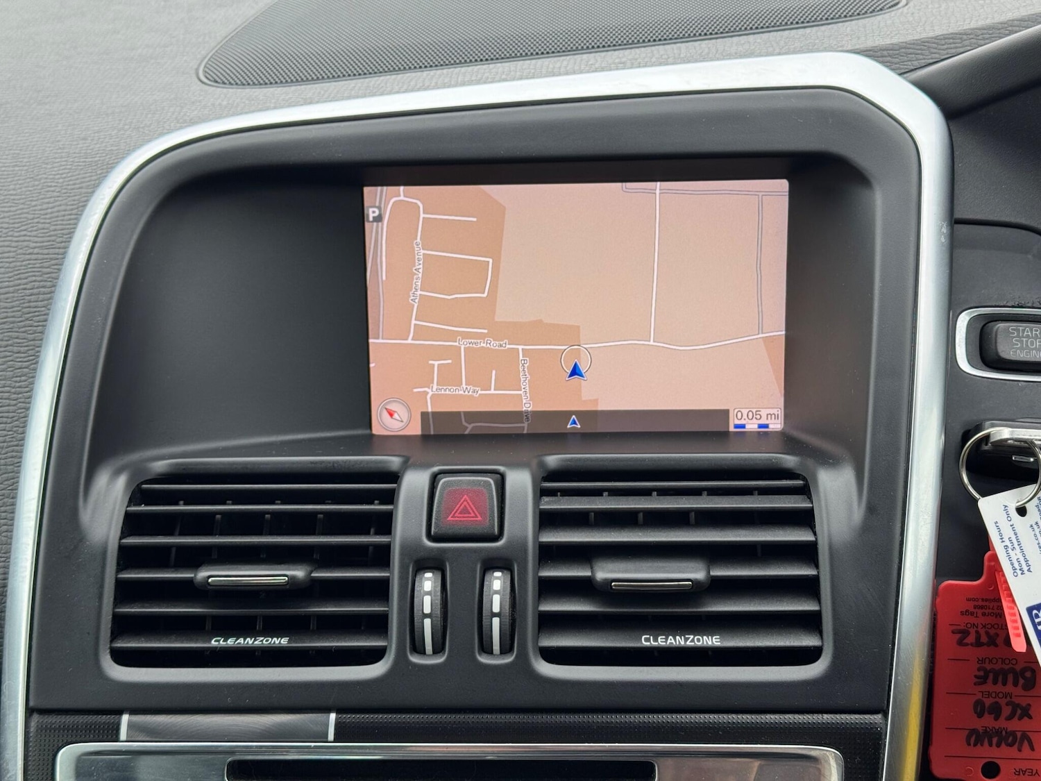 Used Volvo XC60 2017 for sale - 76151128: Photo 14