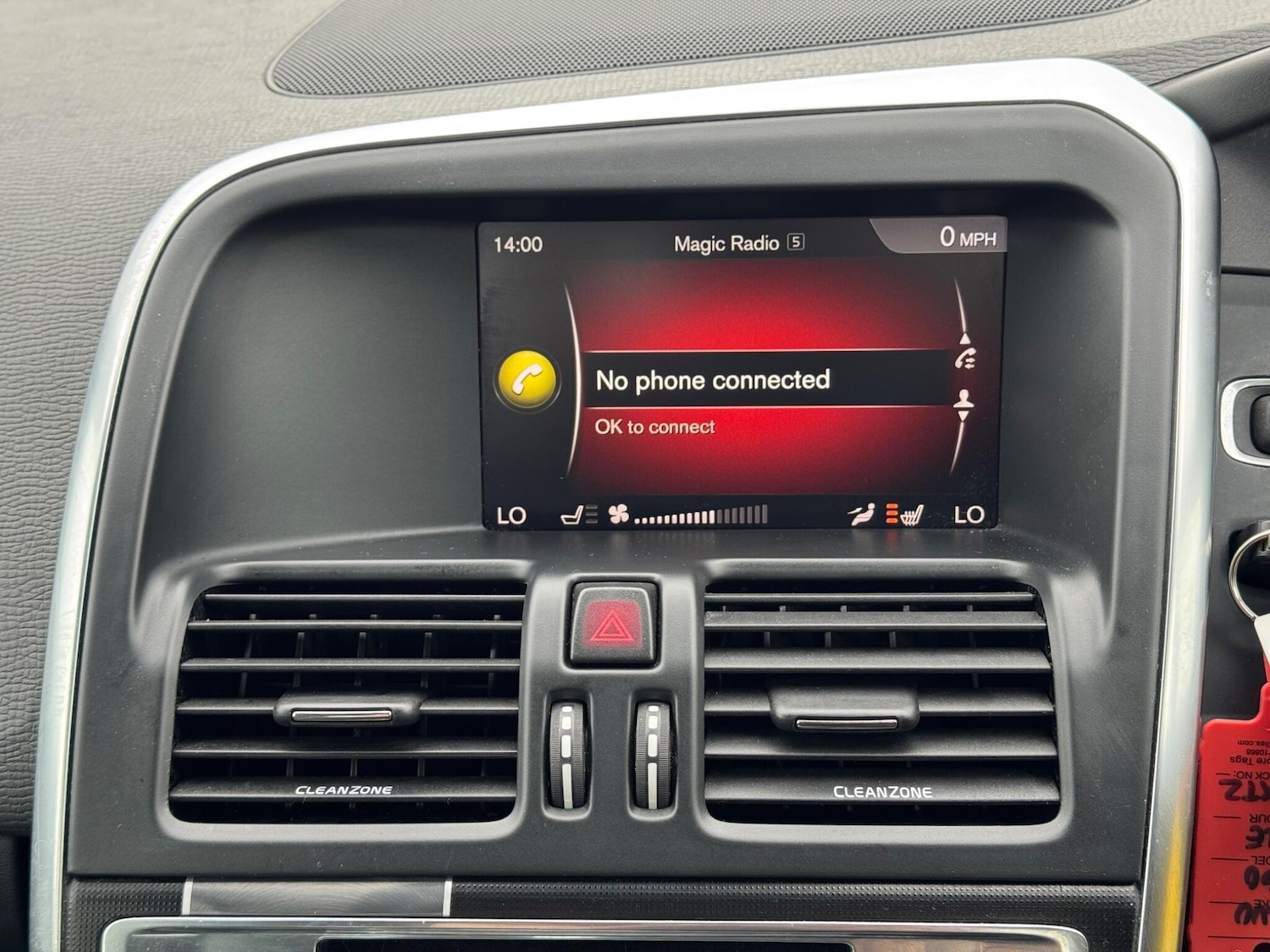 Used Volvo XC60 2017 for sale - 76151128: Photo 15