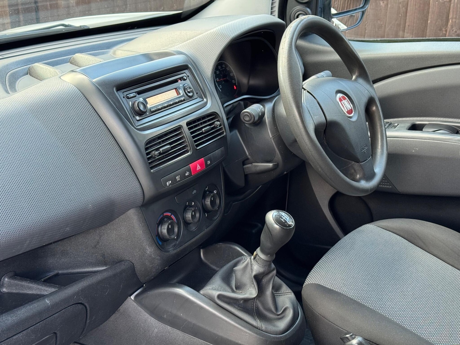 Used Fiat Doblo 2014 for sale - 76839947: Photo 4