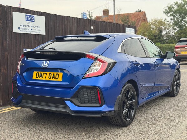 Used Honda Civic 2017 for sale - 75552384: Photo 10