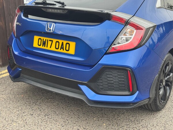 Used Honda Civic 2017 for sale - 75552384: Photo 11