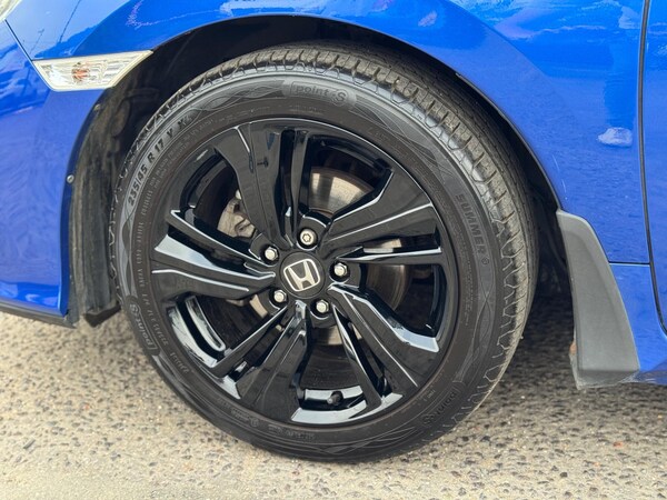 Used Honda Civic 2017 for sale - 75552384: Photo 17