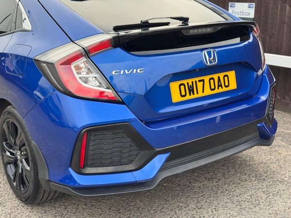 Used Honda Civic 2017 for sale - 75552384: Photo 19