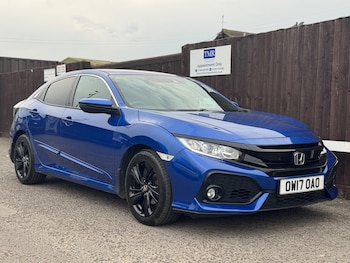 Used Honda Civic 2017 for sale - 75552384: Photo