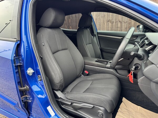 Used Honda Civic 2017 for sale - 75552384: Photo 21