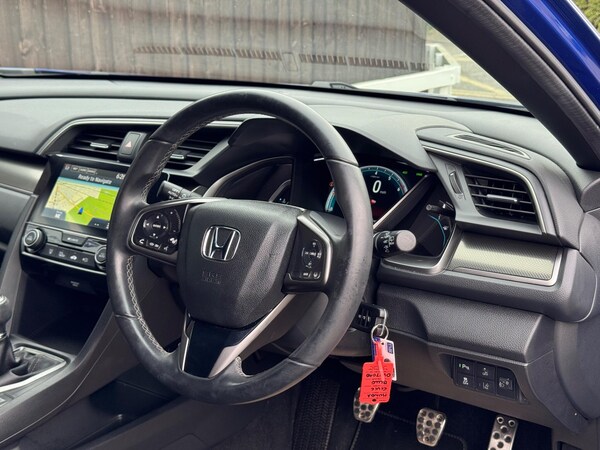Used Honda Civic 2017 for sale - 75552384: Photo 22