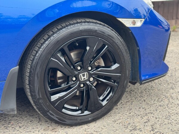 Used Honda Civic 2017 for sale - 75552384: Photo 8