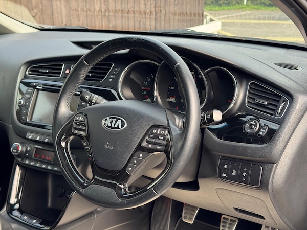 Used Kia Ceed 2015 for sale - 76295212: Photo 27