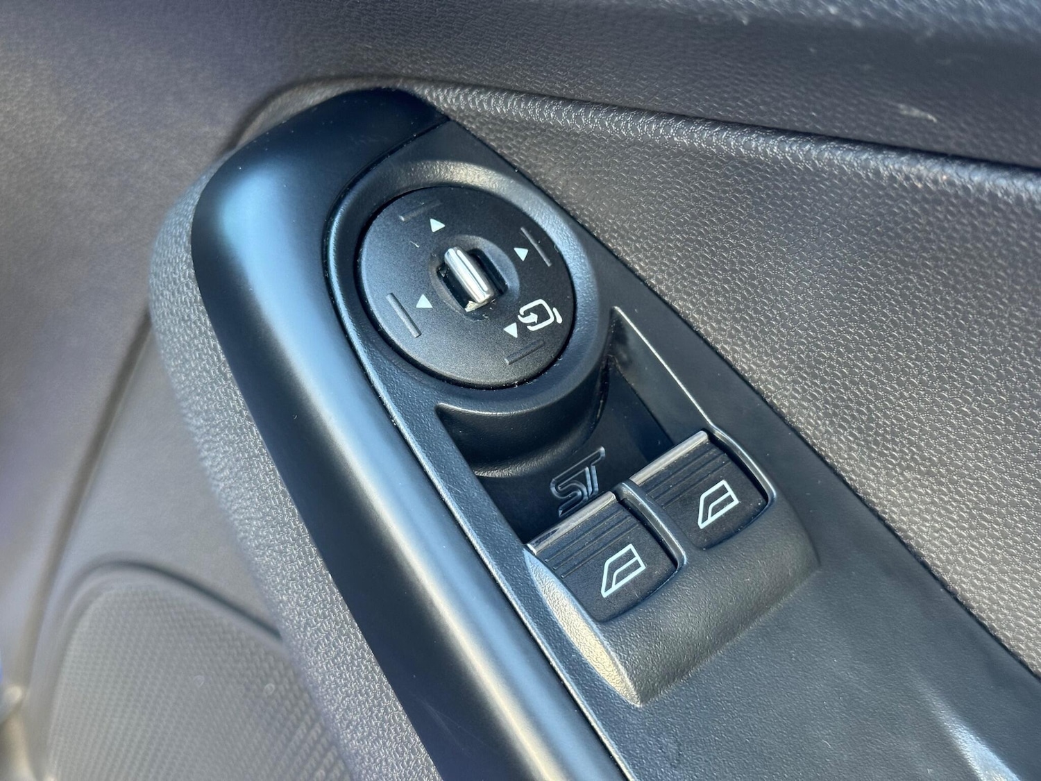 Used Ford Fiesta 2014 for sale - 76786628: Photo 29