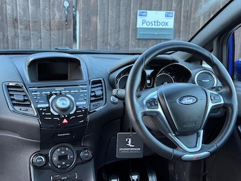 Used Ford Fiesta 2014 for sale - 76786628: Photo