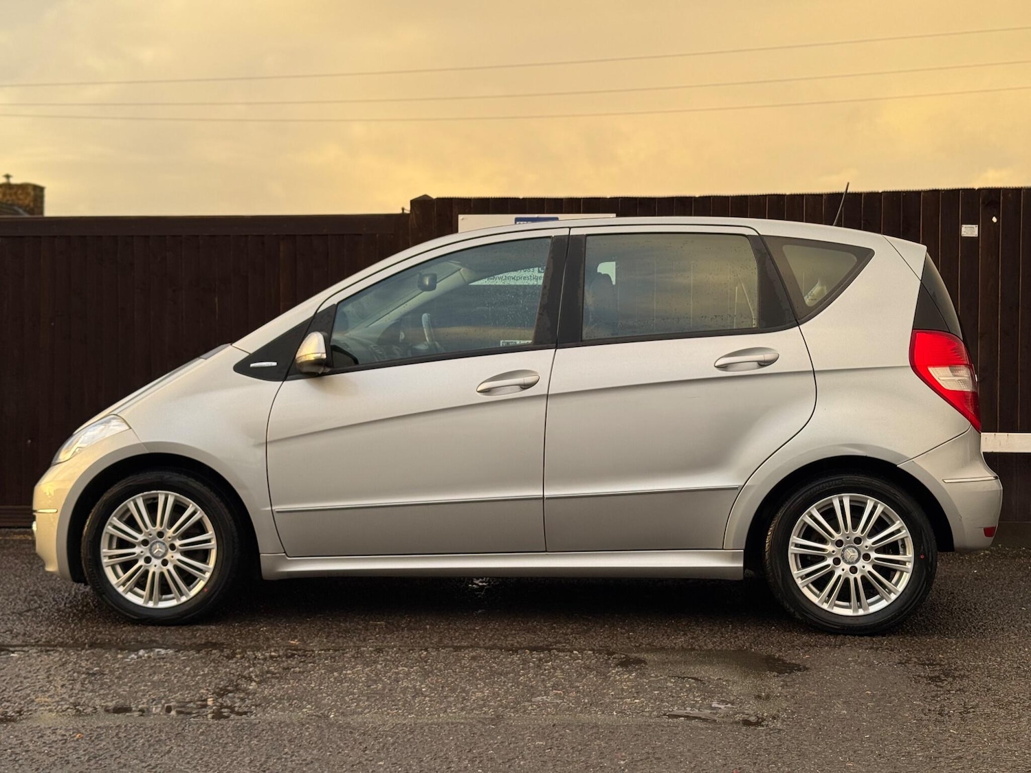 Used Mercedes-Benz A-Class 2010 for sale - 76824455: Photo 16