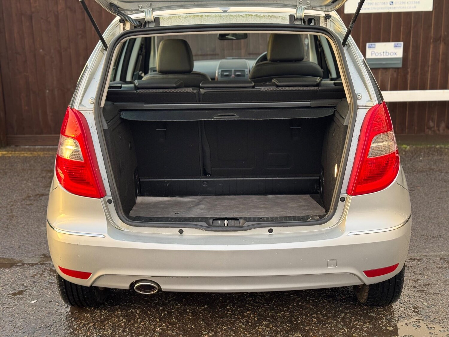 Used Mercedes-Benz A-Class 2010 for sale - 76824455: Photo 21