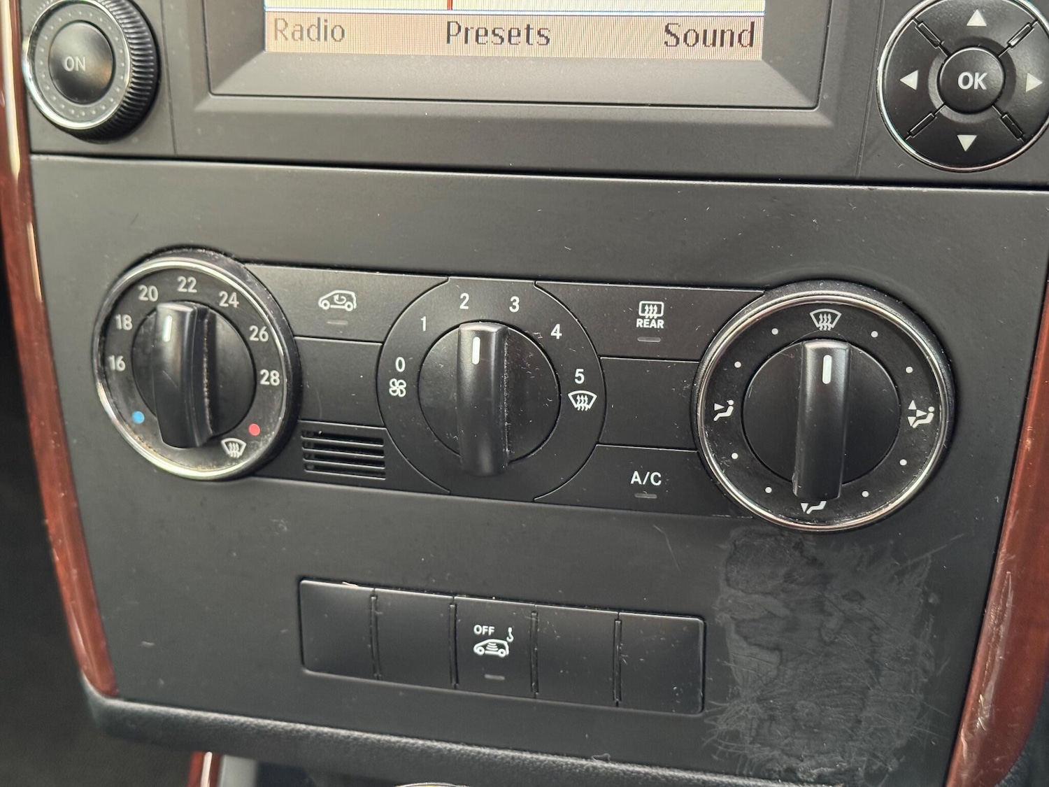 Used Mercedes-Benz A-Class 2010 for sale - 76824455: Photo 39