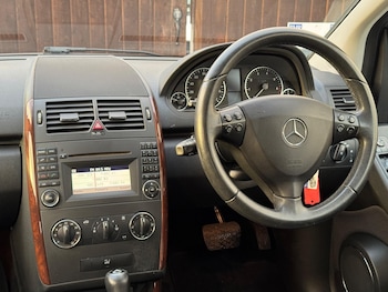Used Mercedes-Benz A-Class 2010 for sale - 76824455: Photo