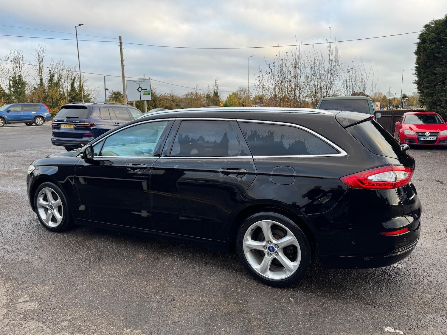 Used Ford Mondeo 2016 for sale - 76992680: Photo 2
