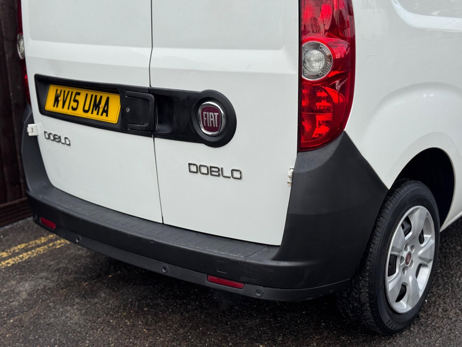Used Fiat Doblo 2015 for sale - 76976168: Photo 11