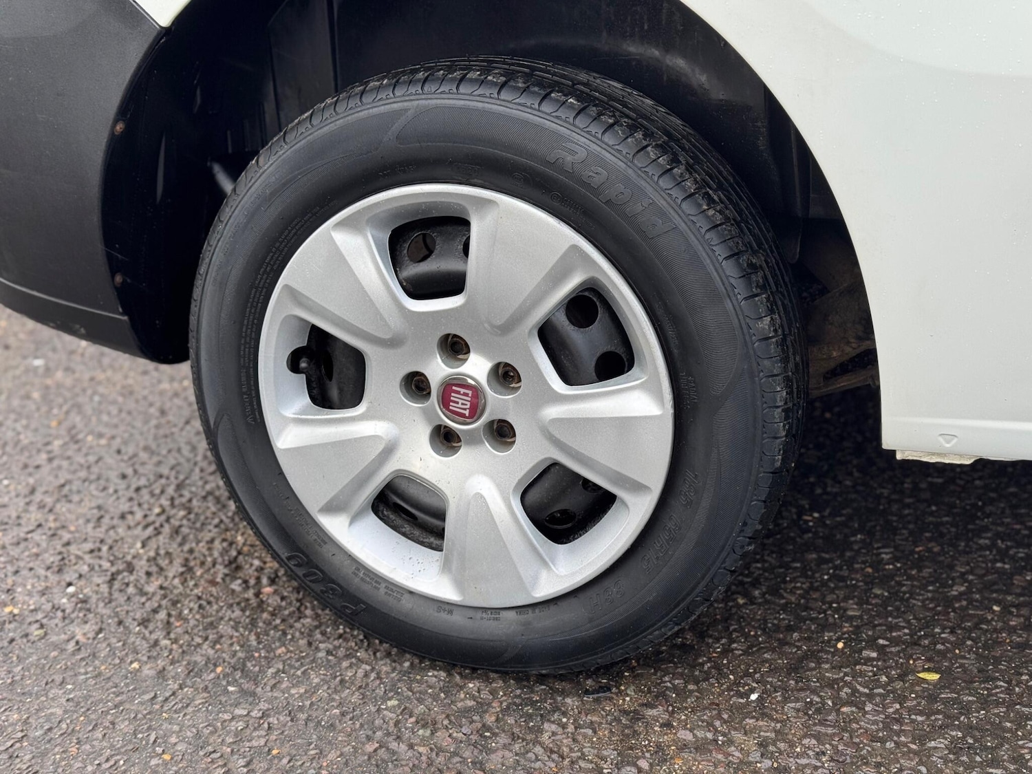 Used Fiat Doblo 2015 for sale - 76976168: Photo 9