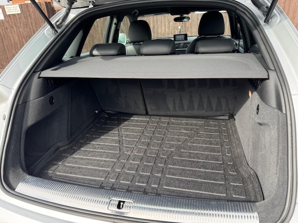 Used Audi Q3 for sale - 76094679: Photo 24