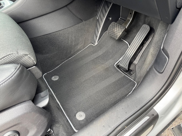Used Audi Q3 for sale - 76094679: Photo 29
