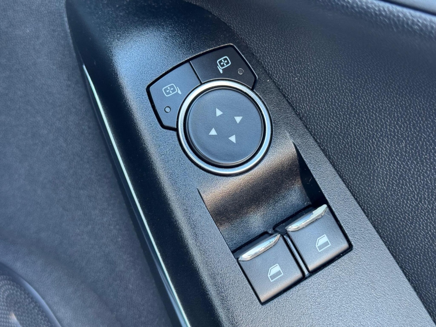 Used Ford Fiesta for sale - 77016850: Photo 29