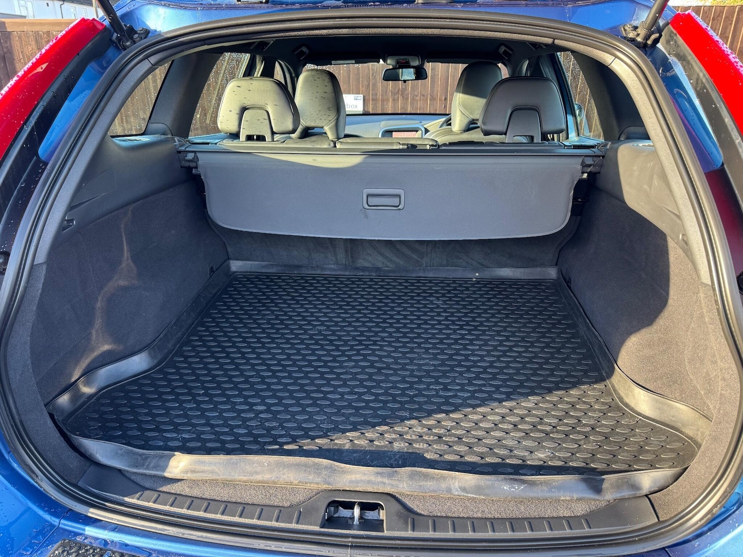 Used Volvo XC60 for sale - 76771629: Photo 24