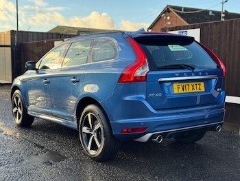 Used Volvo XC60 2017 for sale - 76771629: Photo
