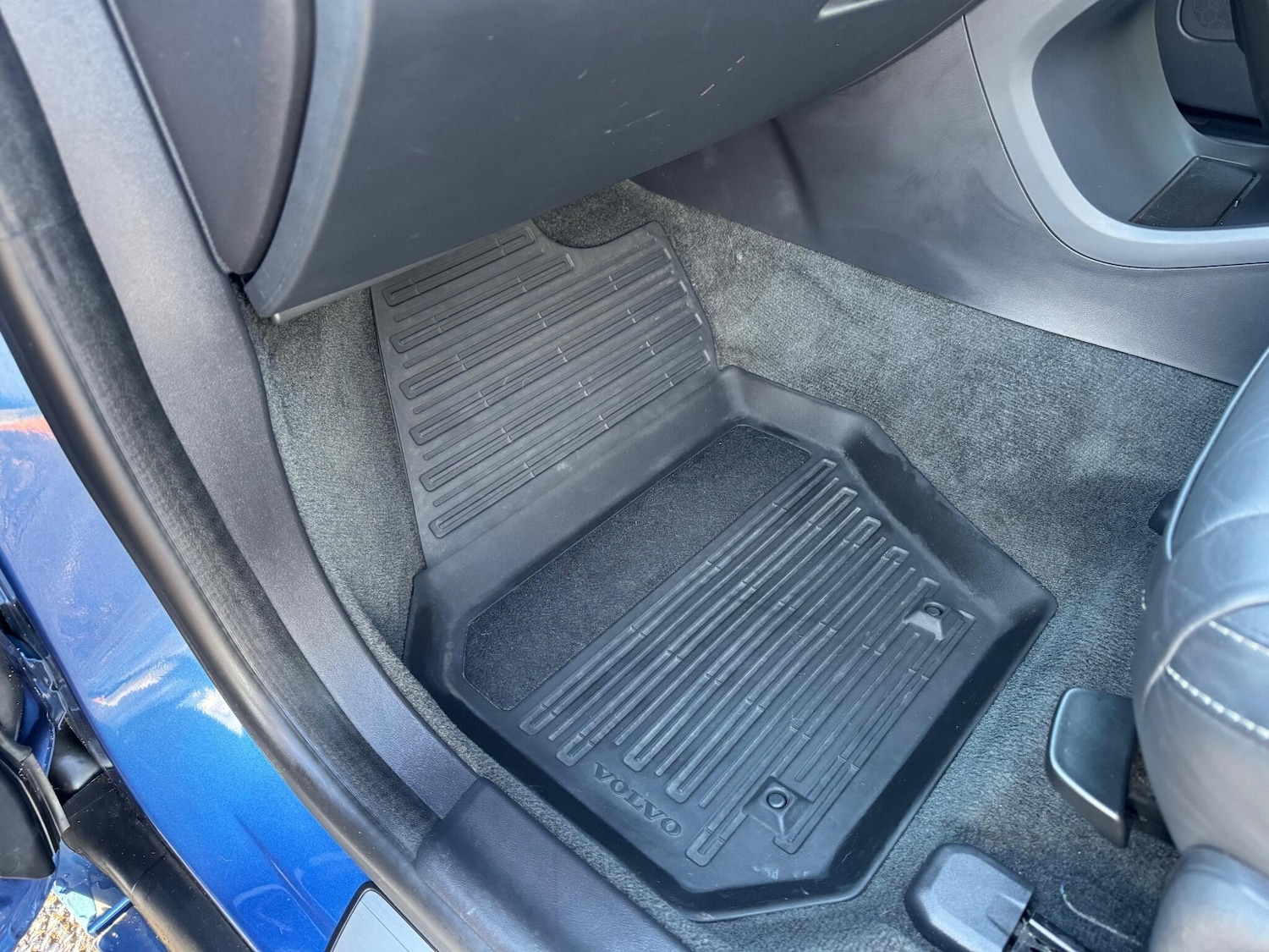 Used Volvo XC60 for sale - 76771629: Photo 37