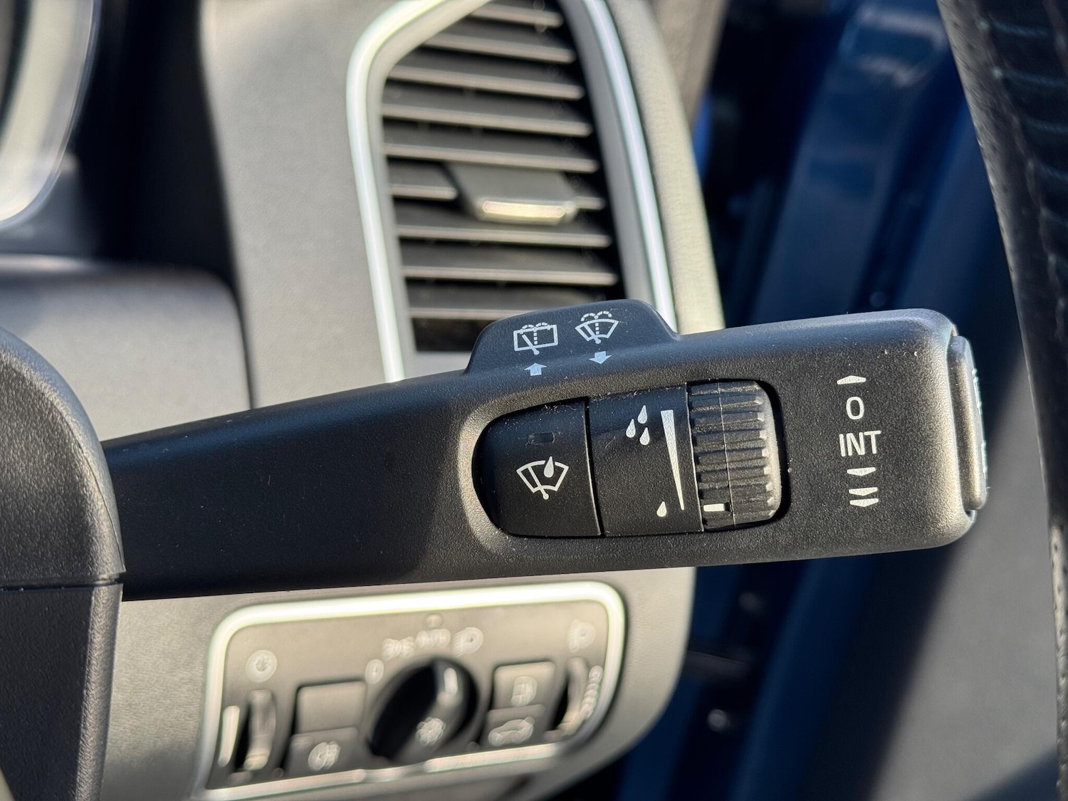 Used Volvo XC60 for sale - 76771629: Photo 50