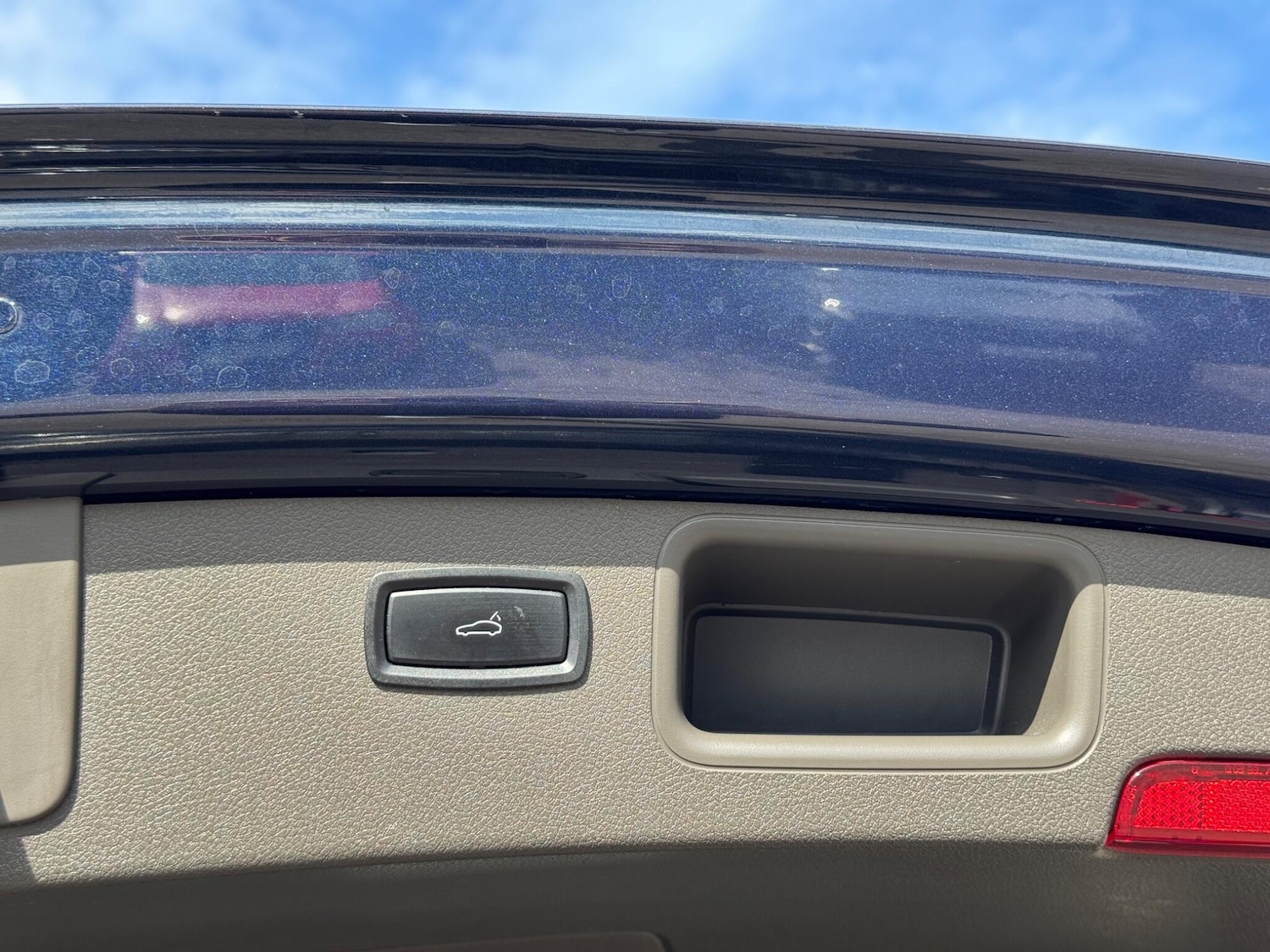 Used Porsche Macan 2015 for sale - 77053945: Photo 25