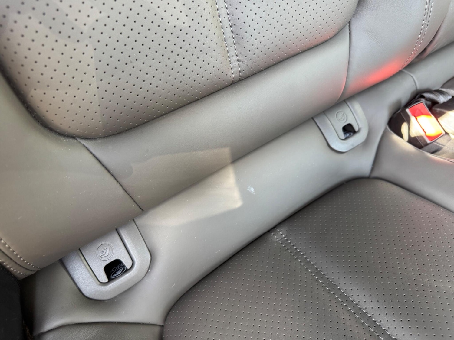 Used Porsche Macan 2015 for sale - 77053945: Photo 38