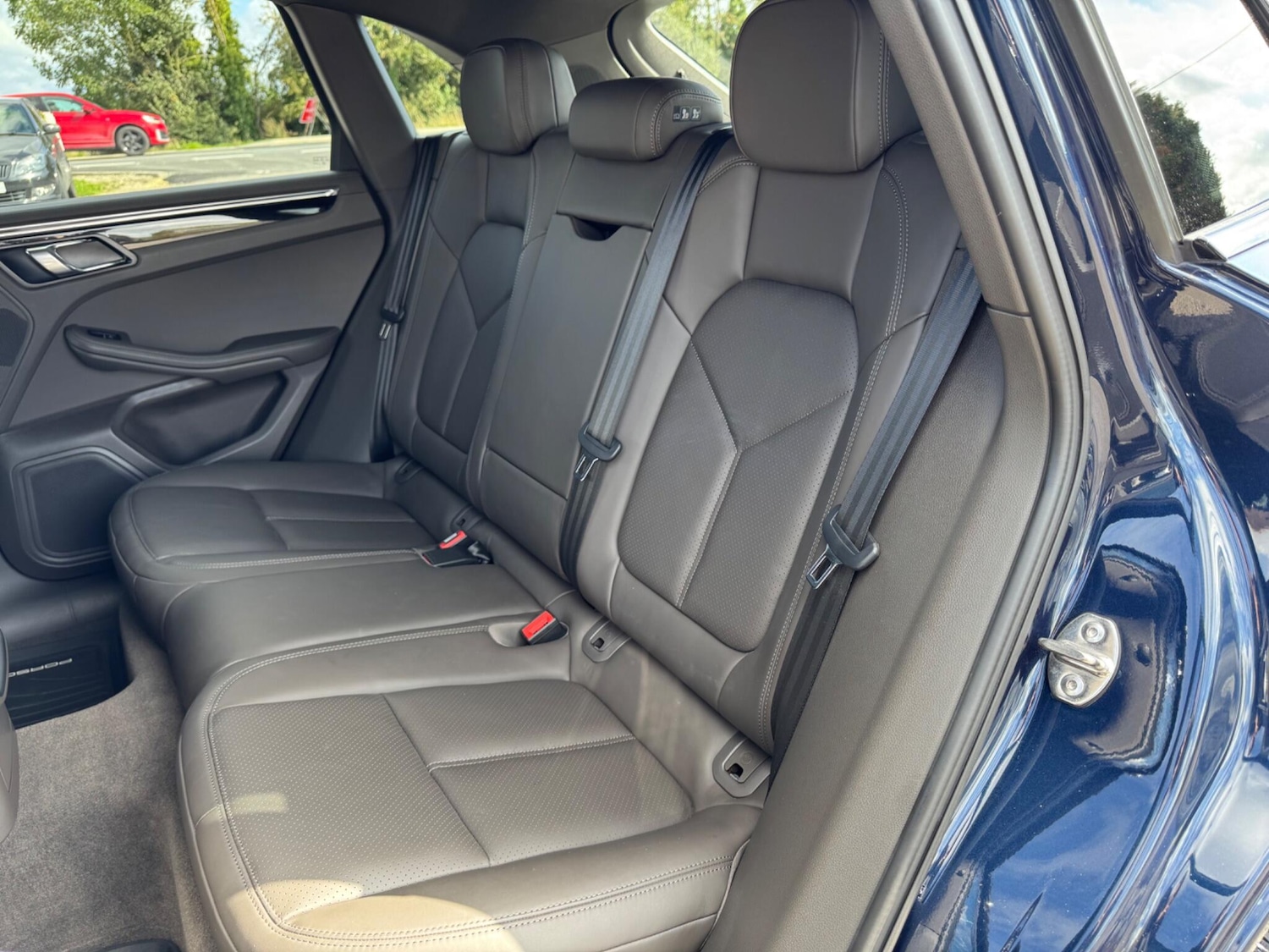 Used Porsche Macan 2015 for sale - 77053945: Photo 49