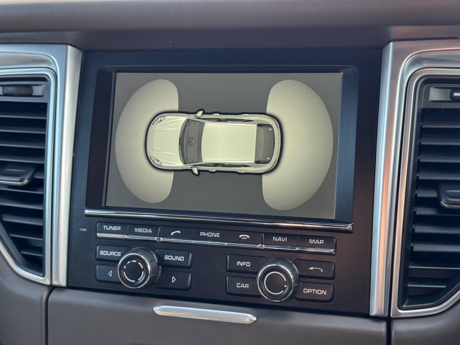 Used Porsche Macan 2015 for sale - 77053945: Photo 55