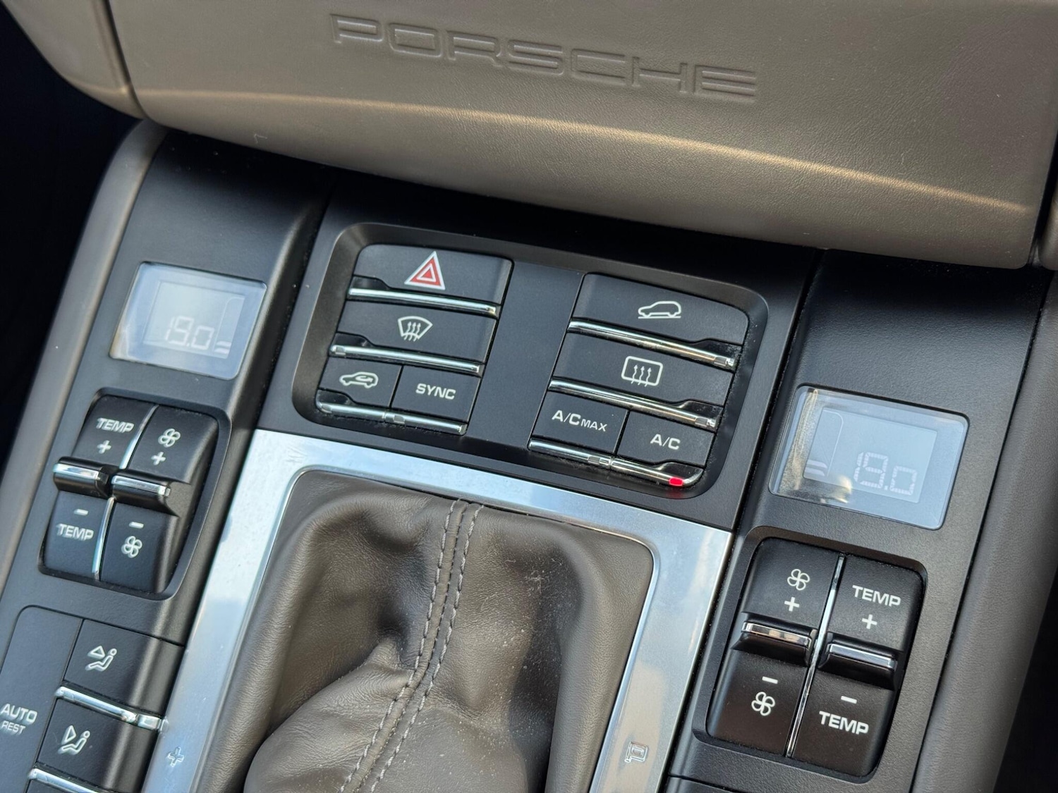 Used Porsche Macan 2015 for sale - 77053945: Photo 59