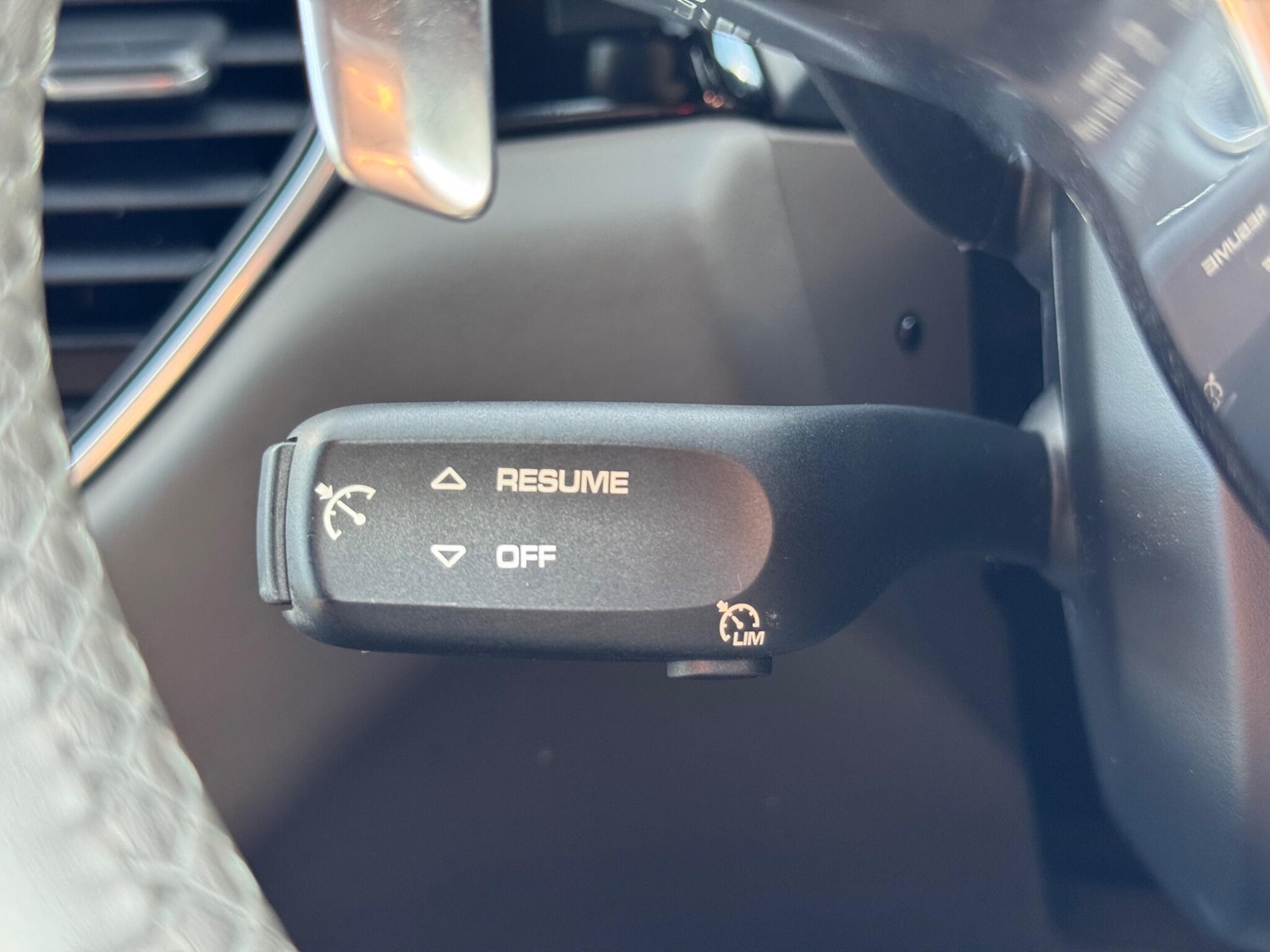 Used Porsche Macan 2015 for sale - 77053945: Photo 64