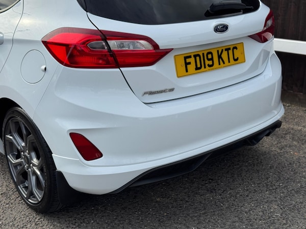 Used Ford Fiesta 2019 for sale - 76109543: Photo 20