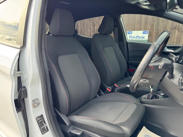Used Ford Fiesta 2019 for sale - 76109543: Photo 25