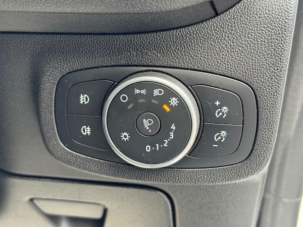 Used Ford Fiesta 2019 for sale - 76109543: Photo 27