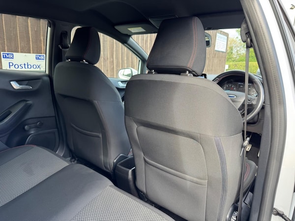 Used Ford Fiesta 2019 for sale - 76109543: Photo 32