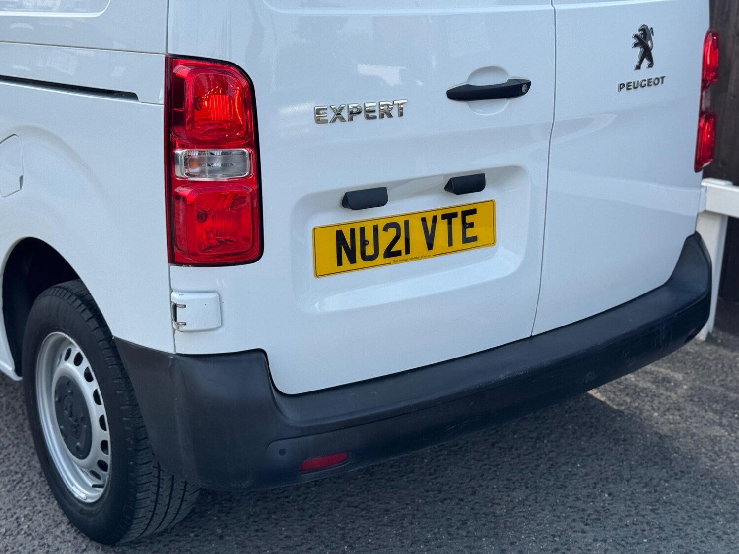 Vehicle 22