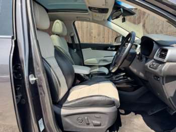 Used Kia Sorento 2016 for sale - 74958815: Photo