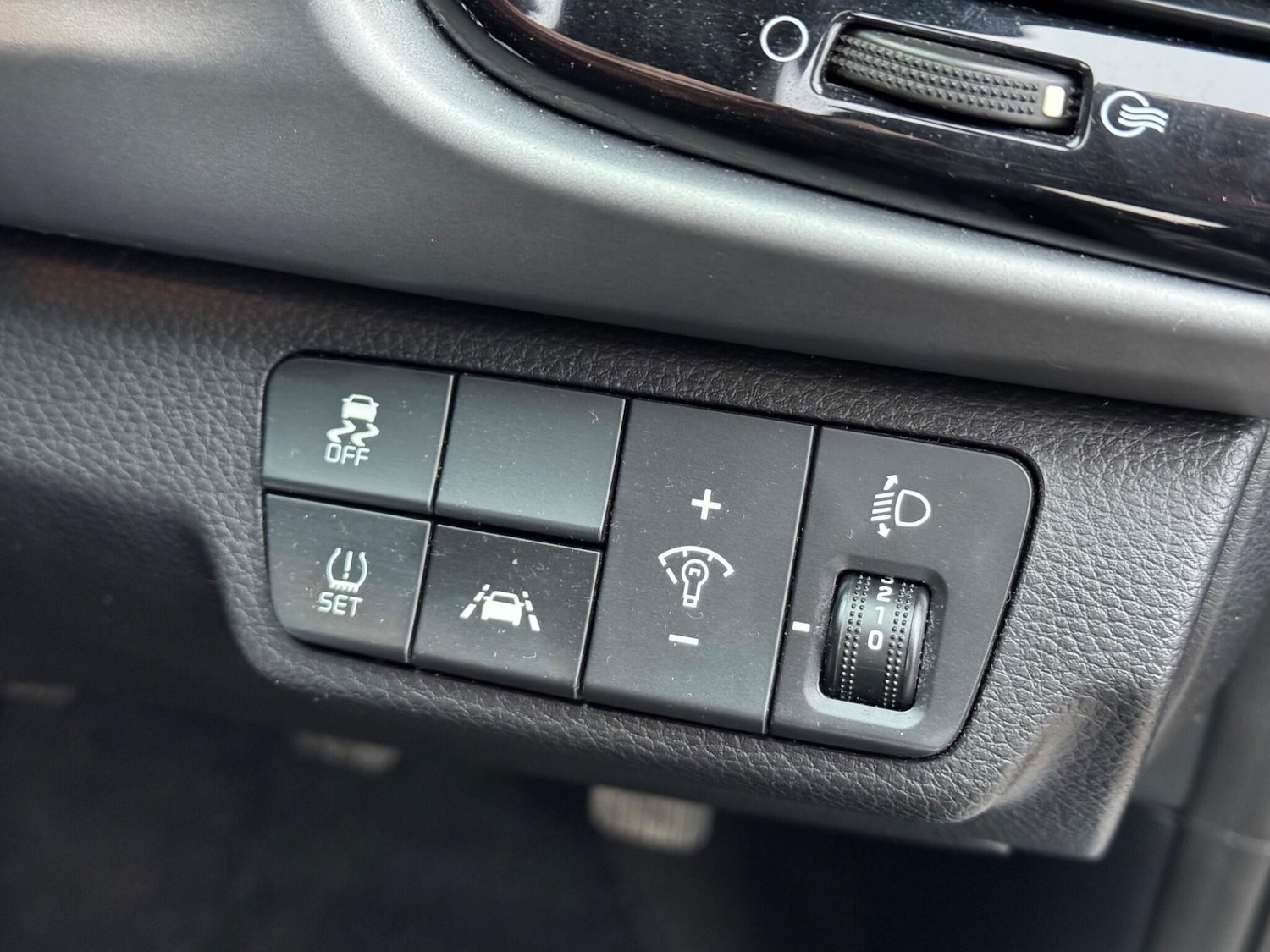 Used Kia Rio 2017 for sale - 77050065: Photo 26